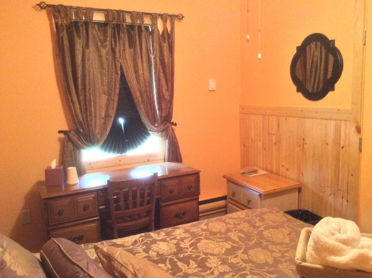 Hotel Midway Bagian luar foto