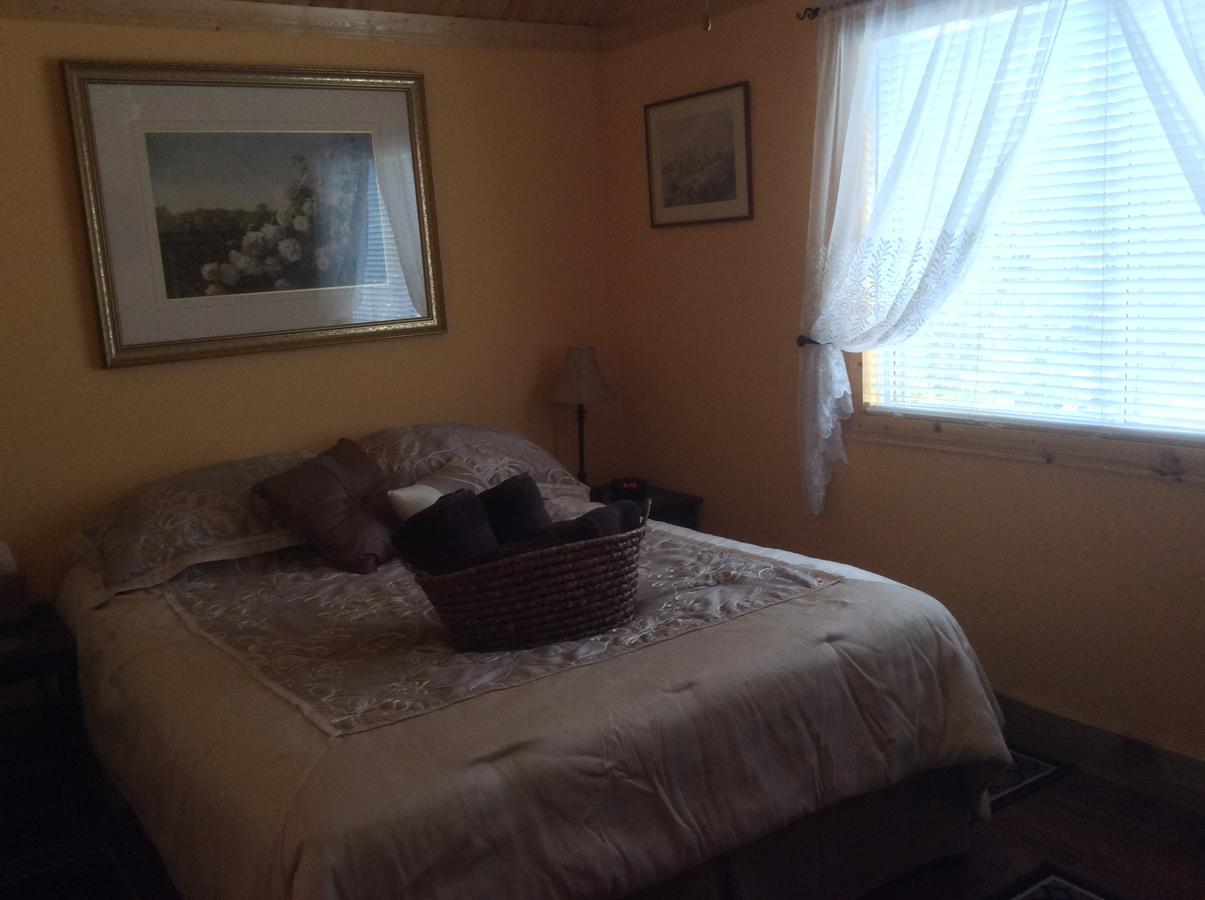 Hotel Midway Bagian luar foto